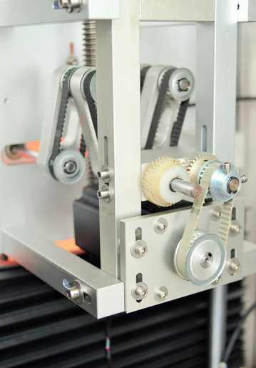 Qapaq və gövdə sızdırmazlığı iki başlı daralma qol etiketləmə maşını