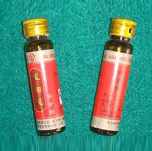 Şərab Şüşəsi Flakon Etiketləmə Maşın Tam Avtomatik 220V 2kw Asan Əməliyyat