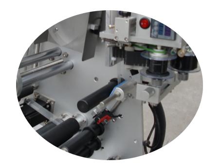 10ml Sertifikatlı ikiqat qat etiket etiketli kiçik şüşə etiketləmə maşını