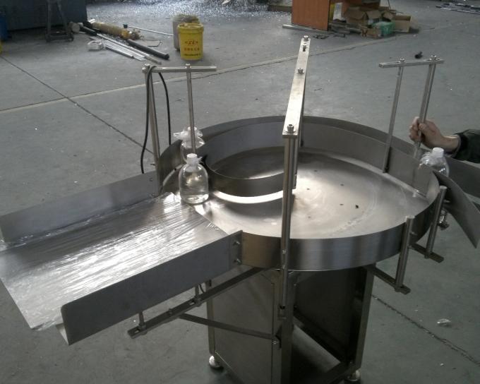 Özünə yapışan etiket etiketləmə maşını fincanları etiketləmə maşını yaxşı bilinən əsas çevirici