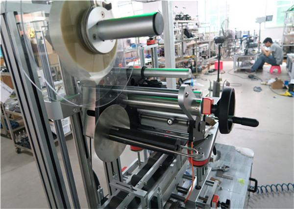 Konveyer / Üst Etiketleme Təchizatı ilə Avtomatik Üst Etiketləmə Makinası Düz Səth Etiket Tətbiqatçısı
