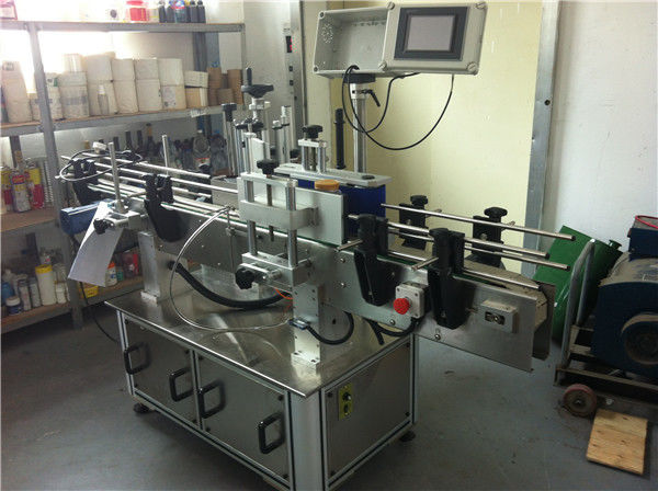 İçki Sənayesi üçün Meyvə / Tərəvəz Suyu Dəyirmi Şüşə Etiket Etiketləmə Makinası