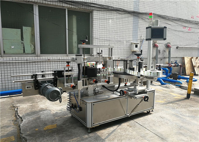 Düz şüşə üçün özünə yapışan etiketləmə maşını, Şüşə üçün etiket tətbiqetmə maşını