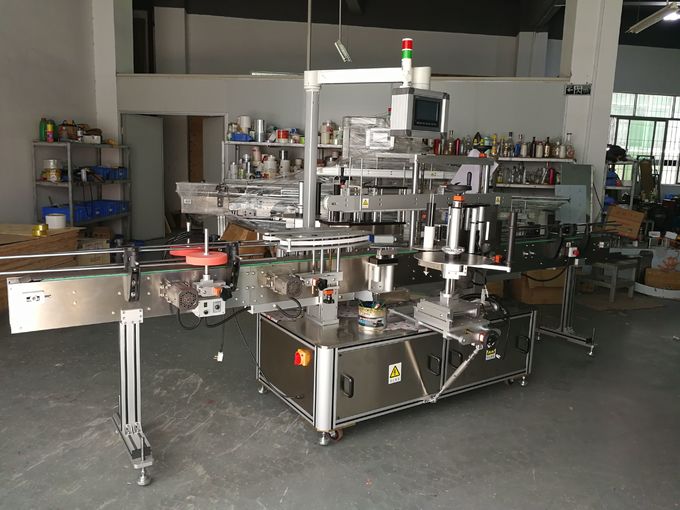 Özündən yapışan ön və arxa cüt yan etiketləmə maşını Yüksək Sürət 5000-8000B / H