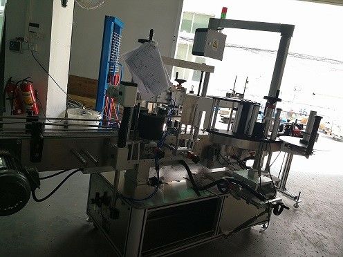 Çin Cüt Yan Avtomatik Etiket Etiketləmə Makinası Yüksək Dəqiqlik + -0.8mm təchizatçı